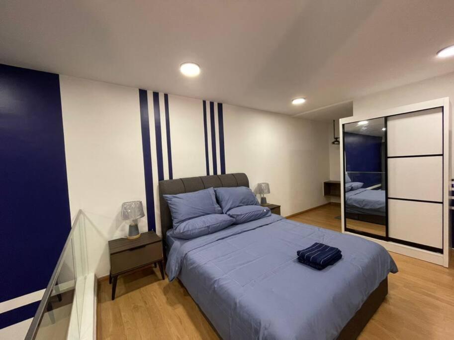 Apartemen Ekocheras#above Mall#link Mrt#6 Pax *